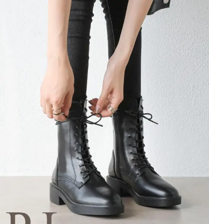 black plus cotton Leather Martin booties ladies plush fur british motorcycle snow botas winter creepers cross-tied mid high boots women shoes - Цвет: black plus cotton