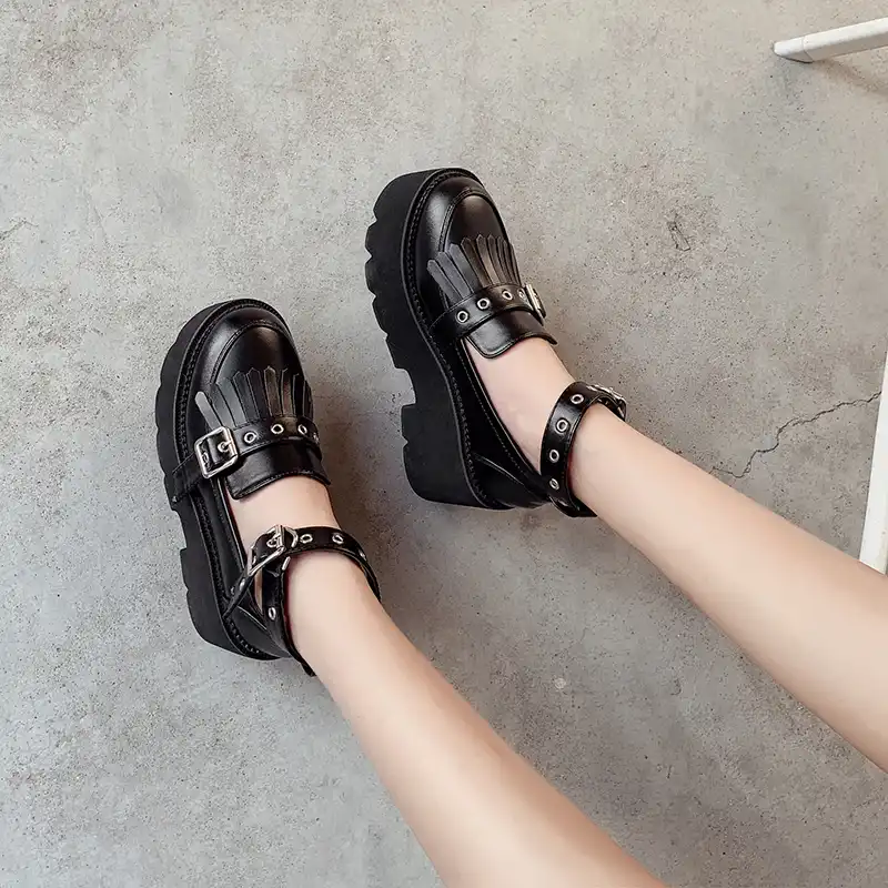 Zapato Escolar Con Tacon Clearance, 60% OFF | www.autoescolaurgell.com