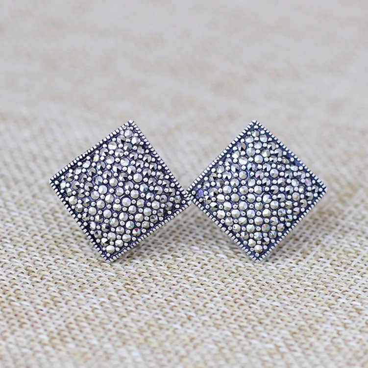 Uglyless 2 tamanhos quadrado vintage marcasite studs