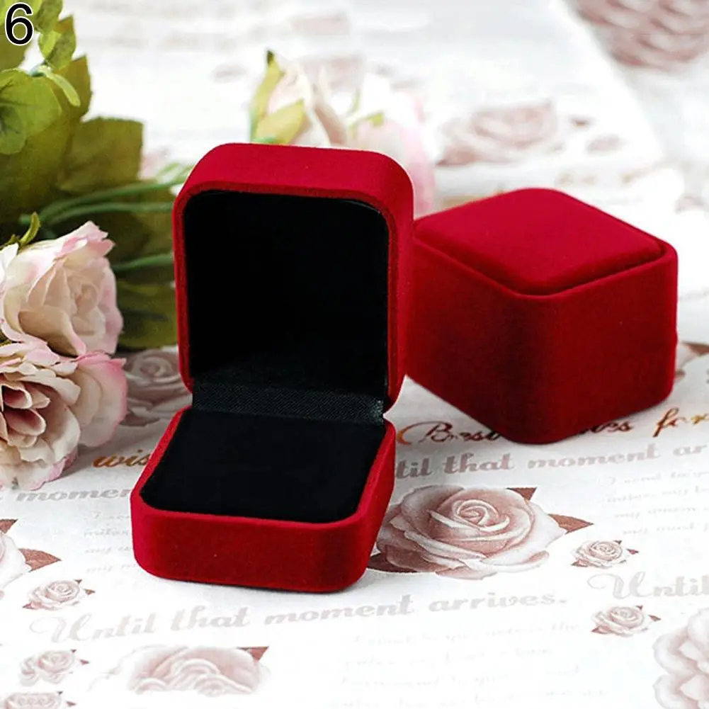 

1pcs Squre Wedding Velvet Ring Box Black/Red/Blue Ring Storage Box Gift Packing Box For Jewelry Display Storage Foldable Case