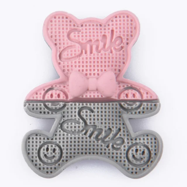 Hot Sale 1 Pcs Cartoon Bear Croc Shoe Charms Colorful Smile Face Baby Bear Clog Shoes Decorations Kid's Wristband Accessories r9610