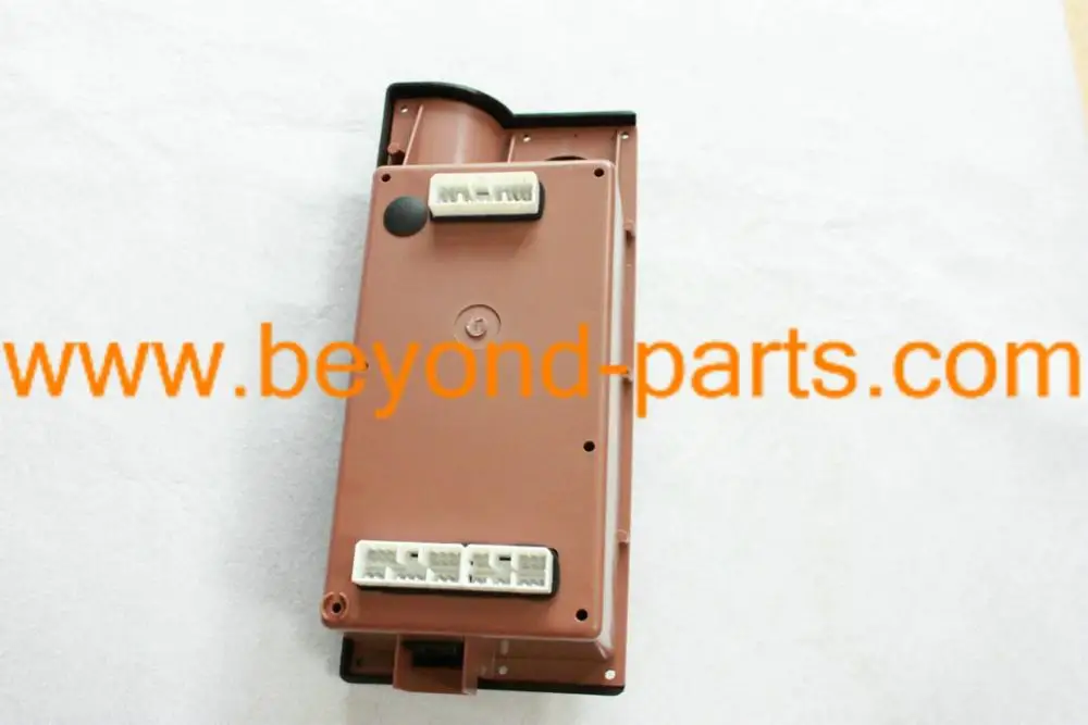 SK200-3 Экскаватор консоли SK200-4 SK200-5 распределительный ящик YN20M0129P1 yn03M01260P1