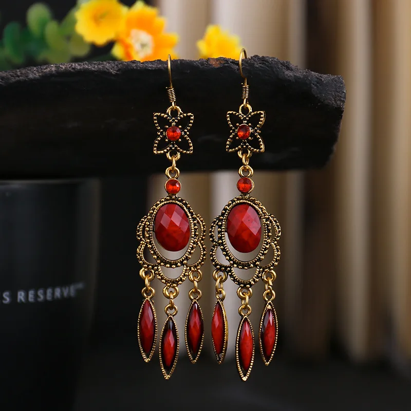 

New European and American Personality Hollow Long Tassel Retro Earrings Christmas Charm