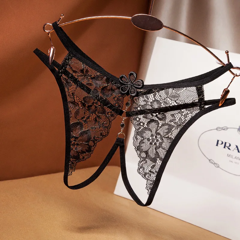 

Sexy women's lace hollow erotic line perspective panties profiled thong open crotch sexy panties women are hot
