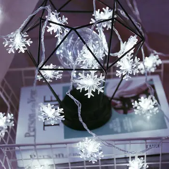 

2021 Christmas Decoration Party Waterproof LED 6m Snowflake Light String Holiday Outdoor Decoration LED Snowflake Light String