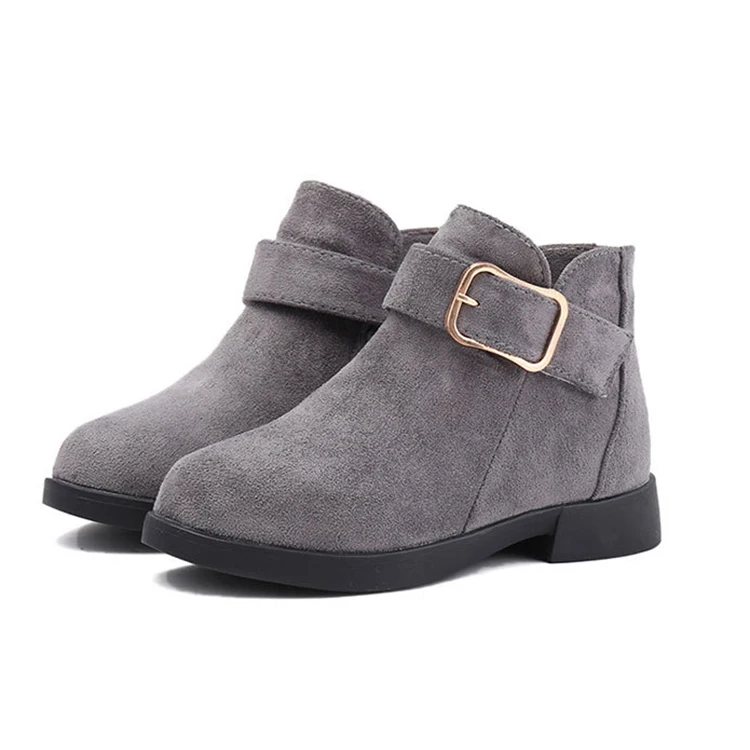 4915541658_1818373224