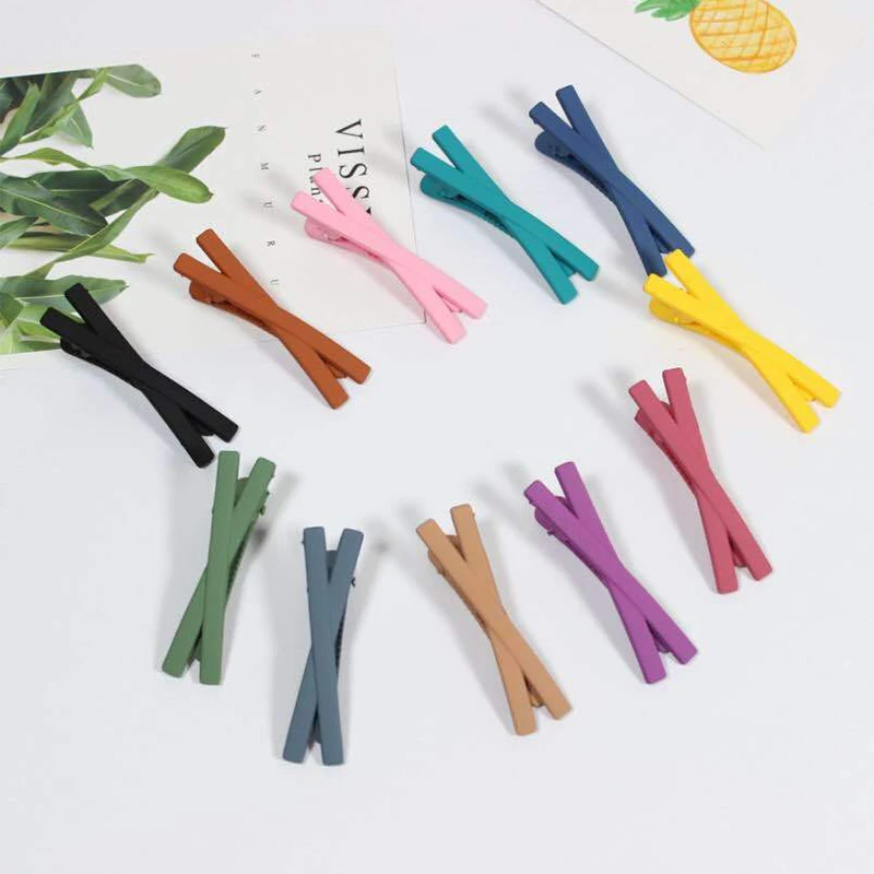 

1PC Hot Sale Korean Girls Party Hair Clip Multi-color Women Beautiful Cross Shape Hairstyle Clip Tools 8 Colors Can Choose