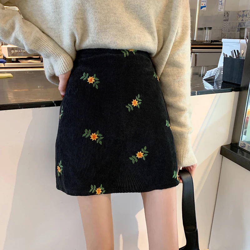 New Spring High Waist Corduroy Sweet Flowers Embroidery Skirts Harajuku Solid A-Line Skirt Plus Size Cute Japanese Style