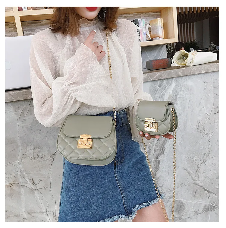 

Hong Kong style new bag 2019 summer (size) ringer saddle bag fashion chain oblique satchel bag