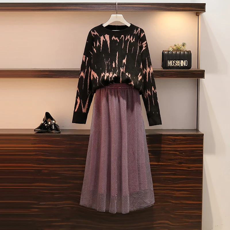

New Large Size Woman's Knitted Sweater + Westernized Half-length Skirt For Autumn