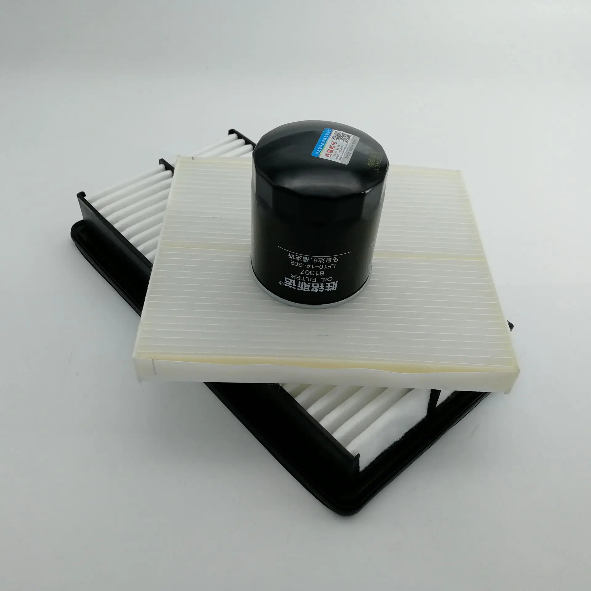3 pieces a set Air filter oil filter Air conditioning for FAW Pentium X80 FAW BESTURN X80