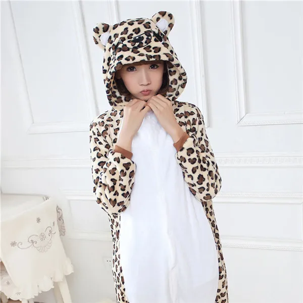 Женские пижамы, зимние фланелевые пижамные комплекты с единорогами, Пижама Косплей de unicornio, пижамы для женщин kingurumi pijama для взрослых - Цвет: Leopard bear