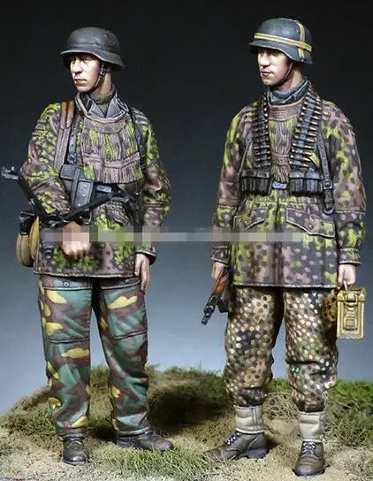 

New 1/35 Resin Kits WWII German Soldier 2pcs/set