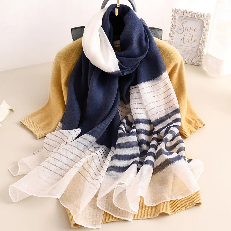 11767177867_2070773686