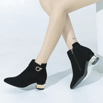 

Super fire Thick heel with fashion versatile booties 2019 brand autumn and winter new women's boots pointed Martin boots