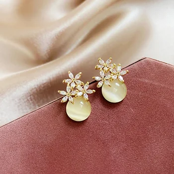 

New design fashion jewelery round opal cute stud earrings for woman shiny zircon flower delicate elegant fine earring female