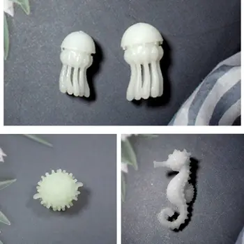 

Mini Jellyfish Modeling Resin Mold Ocean Theme Fillers DIY Filling Materials M2EA