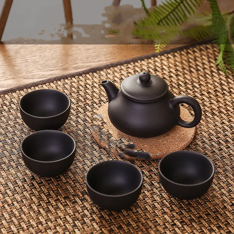 One pot of four cups Исинский чайник с фильтром красавиц, ручная работа, из фиолетовой глины индивидуальные подарки чайник xishi один горшок из четырех чашек Путешествия Чайный сервиз - Цвет: One pot of four cups