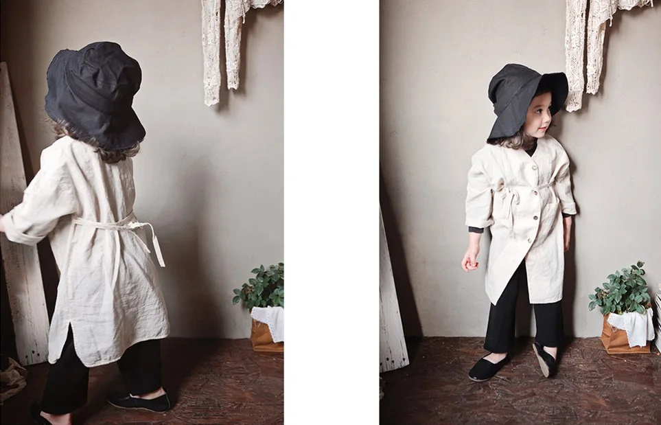 Новая Осенняя детская ветровка в Корейском стиле; верхняя одежда из хлопка и льна; Длинные куртки для девочек; детская одежда; однотонное пальто-халат