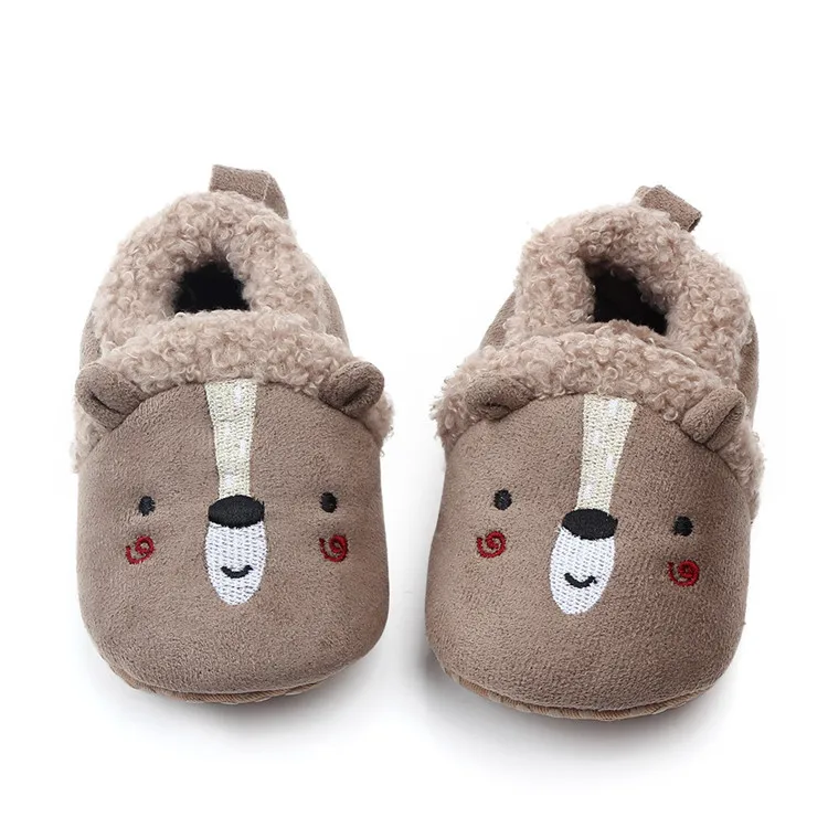 Обувь для новорожденных обувь для мальчиков и девочек детская обувь для малышей с милыми мультяшными животными на мягкой нескользящей подошве; обувь для первых шагов; Sapato Infantil