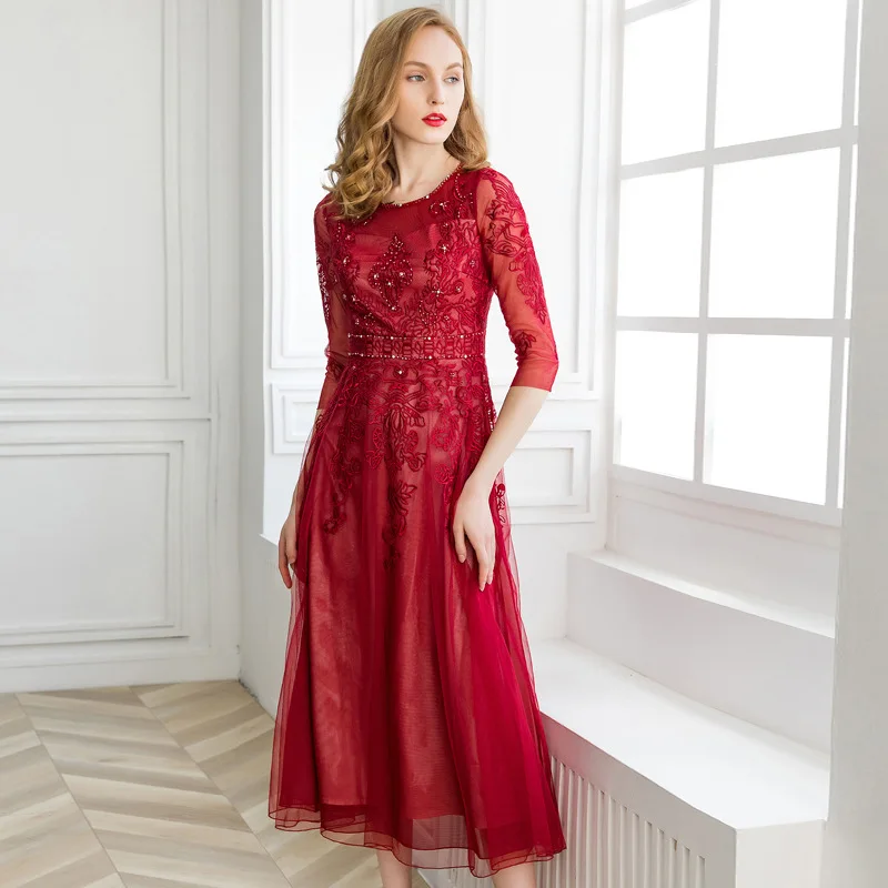 

2019 Autumn Women's Wear Short Sleeve Mesh Evening Dress Net Embroidery Big Pendulum Women's Wear Dress