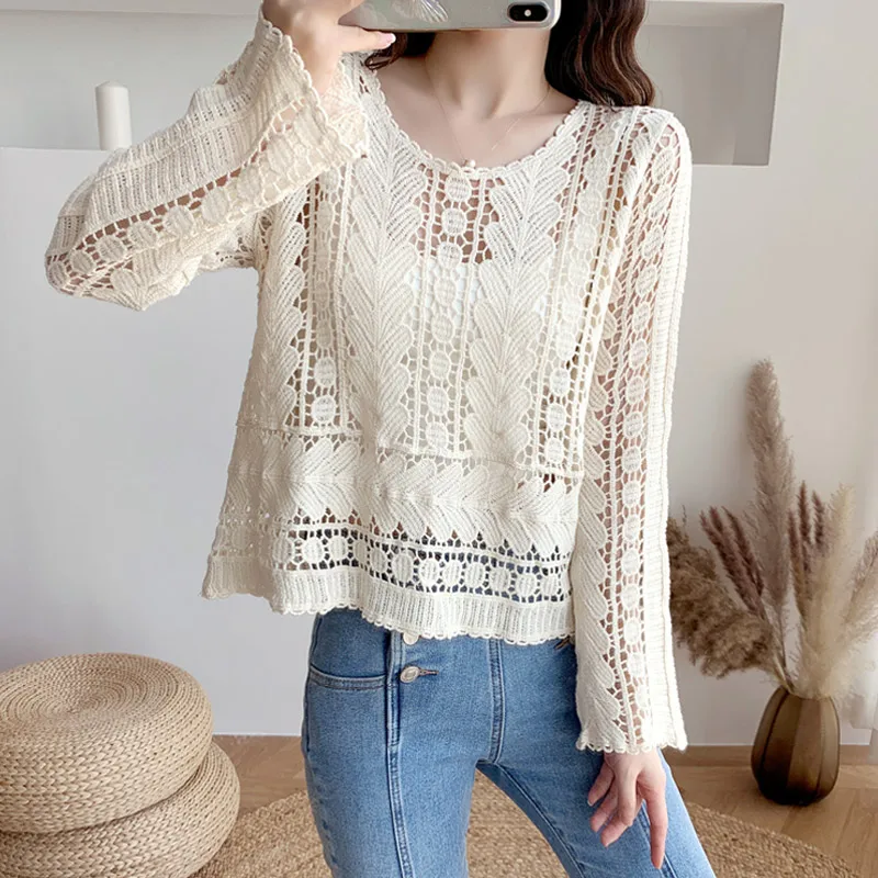 

Korean Vintage Long Sleeve Knitted Lace Blouse Shirt Women Tops Sexy Hollow Out Floral Print Crochet Blouse For Women Shirt 2020