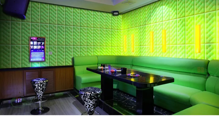 8540954312_2054423385