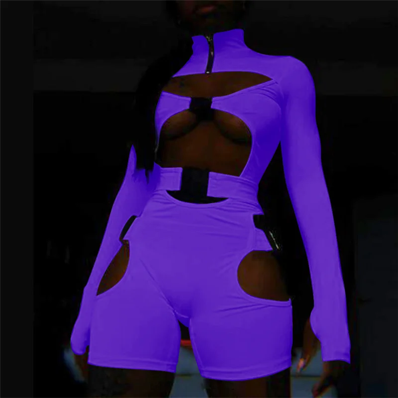 Рисунок 4 - Сексуальные облегающие комбинезоны