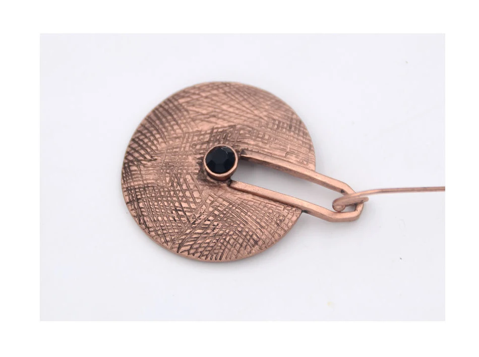 12391729047_141372712