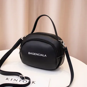 

2020 New fashion shoulder bag Crossbody bag letter pillow bag mobile phone storage bag coin purse sac main female