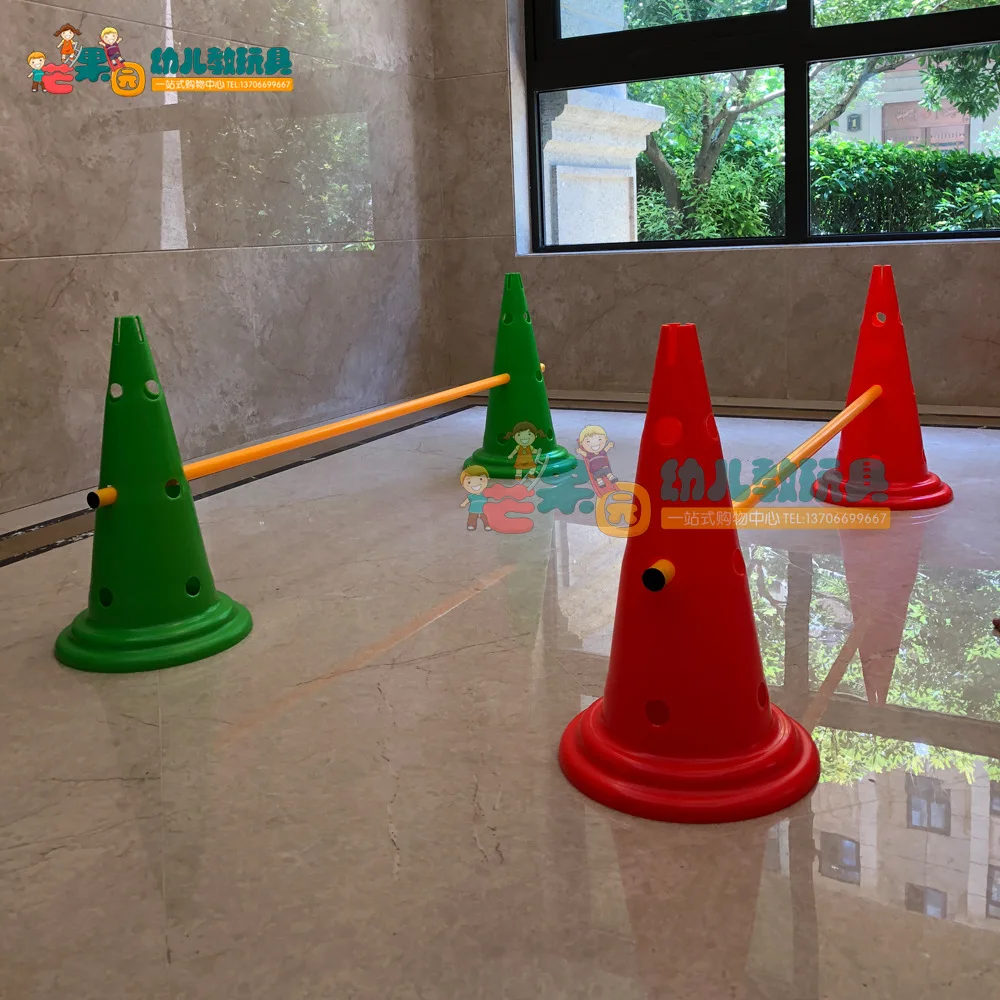 

Jumping Stand Variable Hurdle Kindergarten Early Childhood Sensory Integration Training Triangular AWL for Span Adjustable Barri