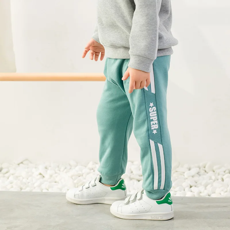 19 весенняя одежда для маленьких детей; спортивные штаны для малышей; однотонные брюки на лямках; модная универсальная эластичная одежда с надписью