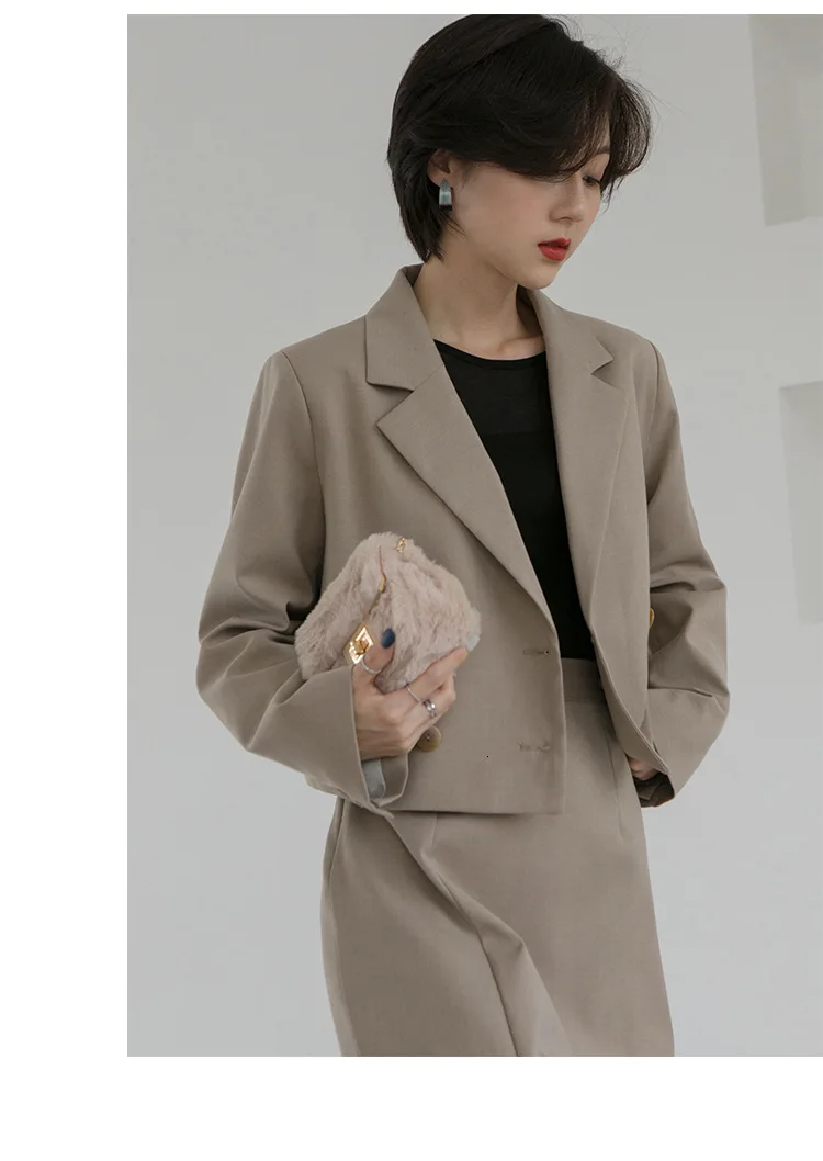 TVVOVVIN Autumn Concise Hong Kong Flavor Solid Color Both Row Buckle Long Sleeve Short Fund Small Suit Woman ZX188