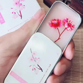 

Solid Perfume For Men Women Oil Control Floral Portable Box Balm Skin Solid Fragrance Care Essential Perfume Round Oil Body M1S0