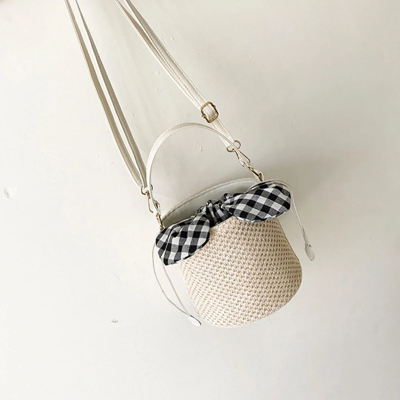 10999422039_1106892188