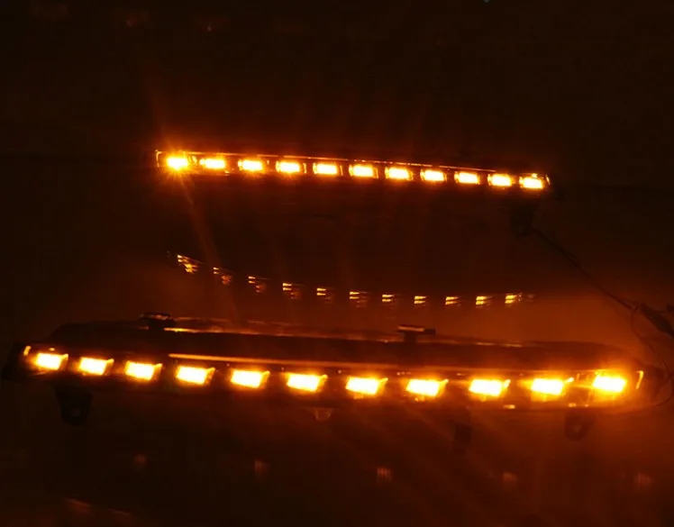 Поворотный сигнальный фонарь автомобиля DRL водонепроницаемый 12 В Светодиодный дневной ходовой свет противотуманная фара для Audi Q7 2006 2007 2008 2009