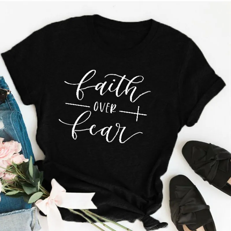 Faith более страха футболка для христианина Религия Костюмы для Для женщин вера рубашка Графический бесстрашный лозунг Винтаж Футболки-топы