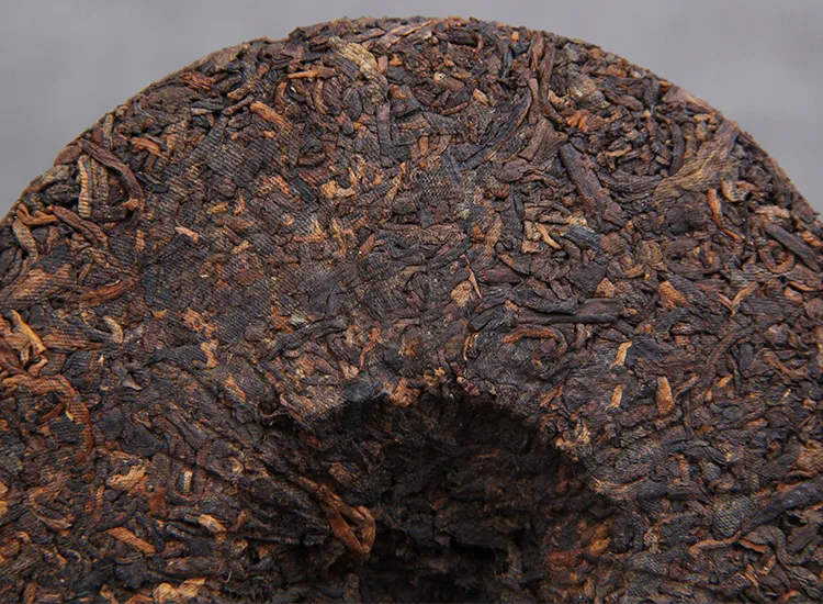 Юньнань спелый пуэр, Qizi Bing Cha Mini Pu'er Jinya Shu Pu-erh, золотистые бутоны Императорский спелый пуэр торт 100 г