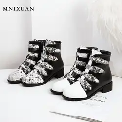 MNIXUAN/модные ботинки ручной работы; коллекция 2019 года; женские ботильоны в западном стиле со змеиным принтом; Белая обувь на блочном каблуке;