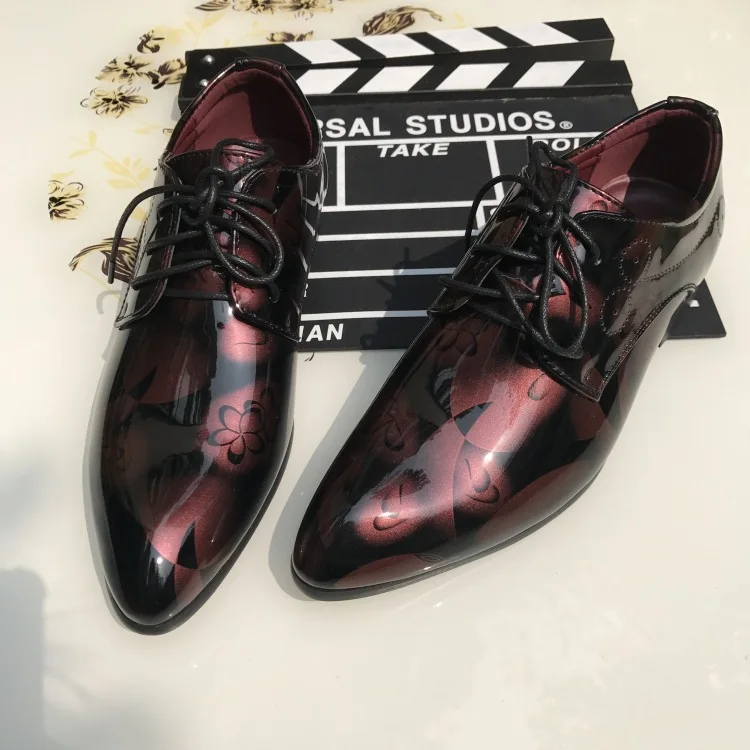 Модные мужские туфли в деловом стиле Новинка 2019 года классические кожаные модные