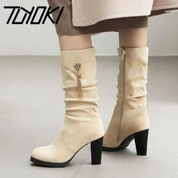 

Tuyoki Plus Size 32-48 Women High Heel Boots Zipper Platform Winter Mid Calf Boots Fashion Ladies Winter Shoes Woman