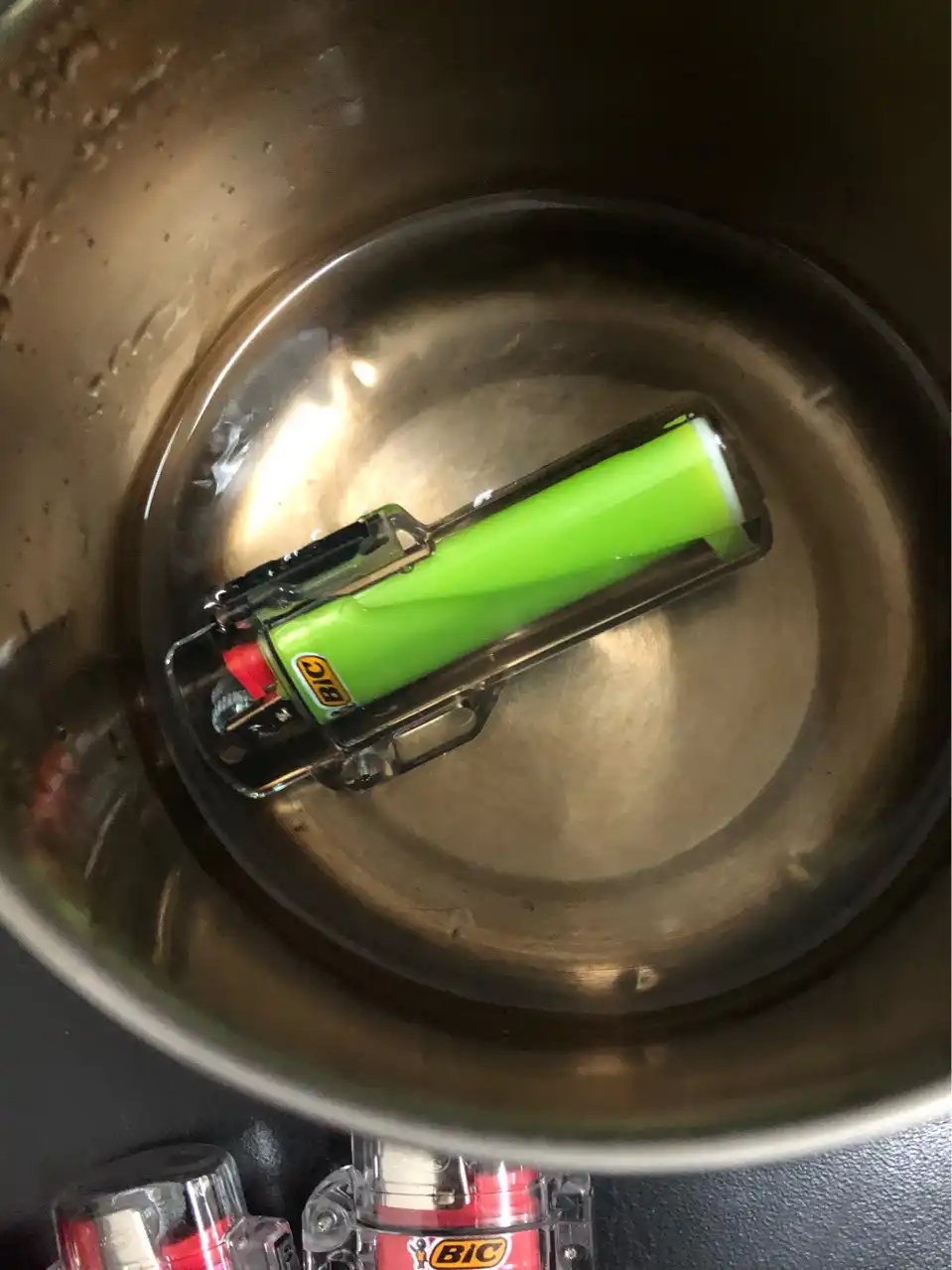 Outdoor Waterproof Plastic Transparent Lighter Case for BIC j3