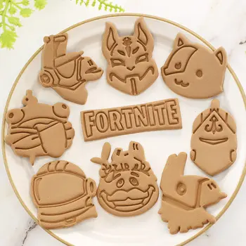 

FORTNITE Cookie Mould 3d Cartoon Figure DIY Press Type Baking Mold Birthday Party Christmas Decoration Toy Gift kitchen supplies