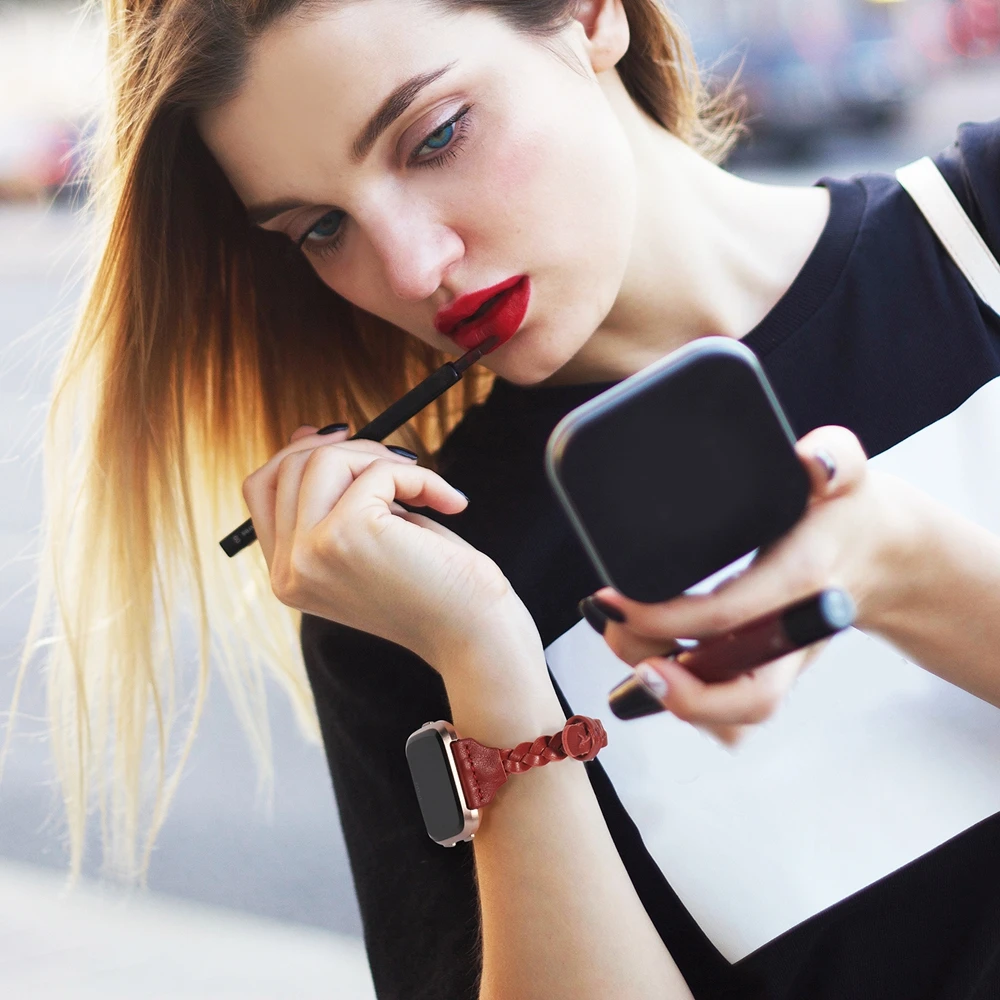 Red (2)