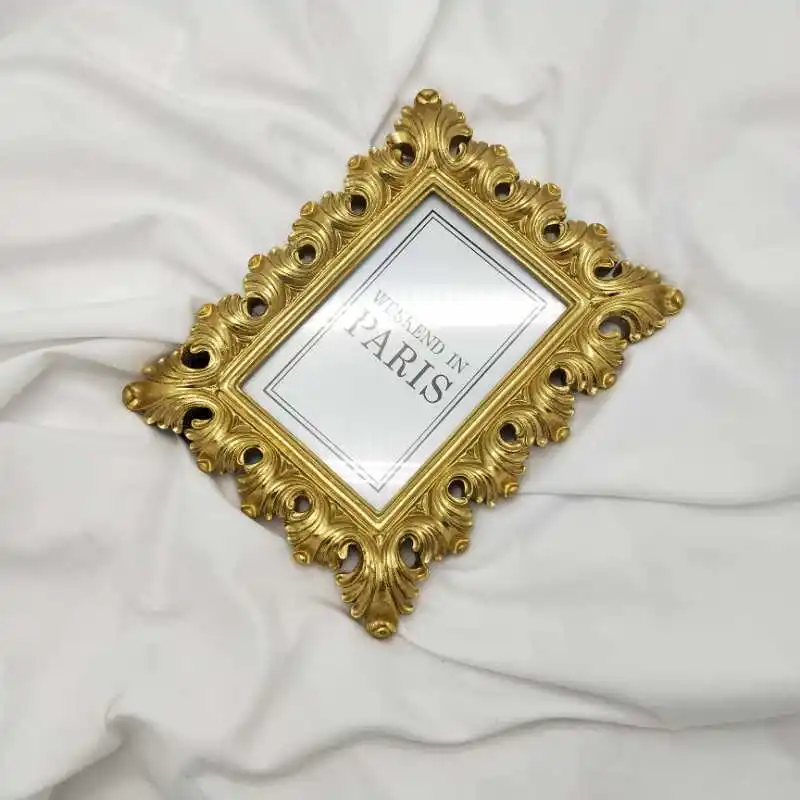 

Northern European-Style INS Creative Home Decoration Gift Painting Frame Resin Decorations Varved Hollow out Frame Crafts Tablet