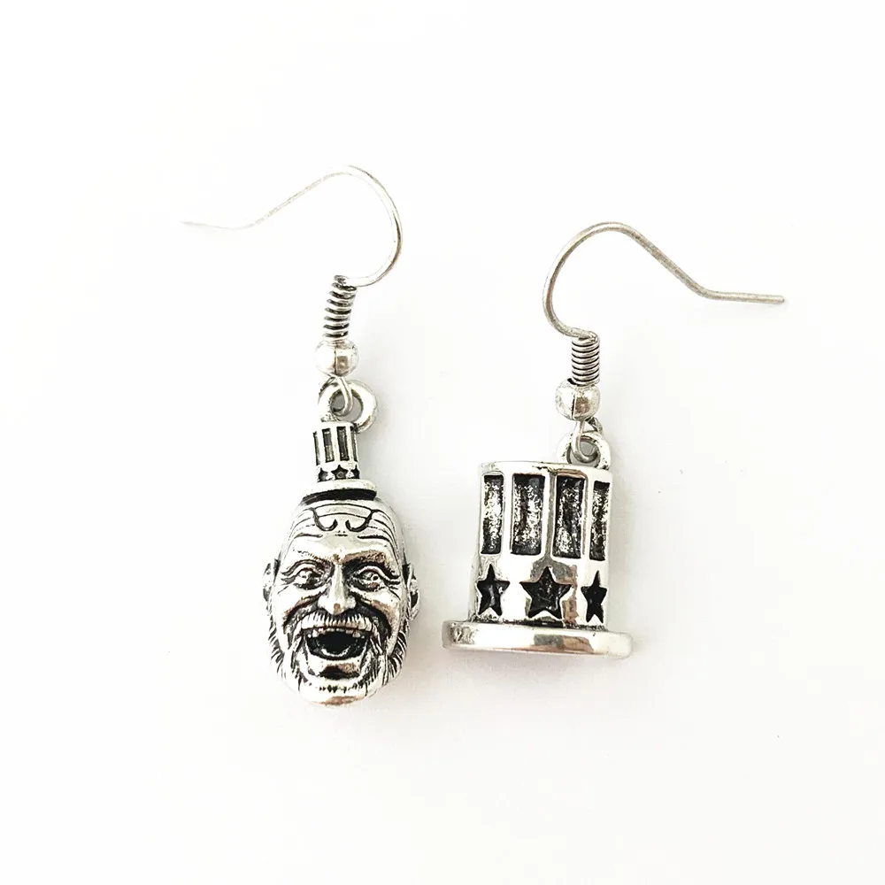 1 пара много Аннабель колдун Captain spaulding Hellraiser Leatherface Сэм кукла трюк или угощение пила Ужасы серьги XXGKHA01 - Окраска металла: Посеребренный