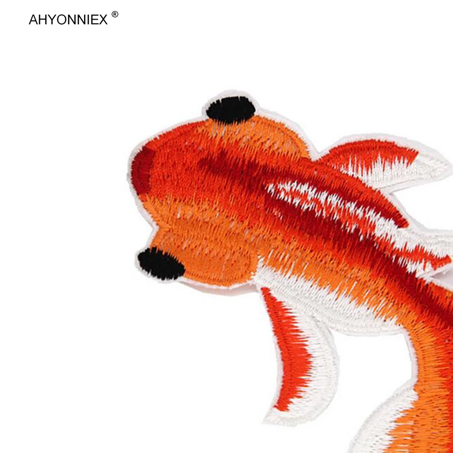 pezzo di pesce rosso ricamato Patch per vestiti ferro su