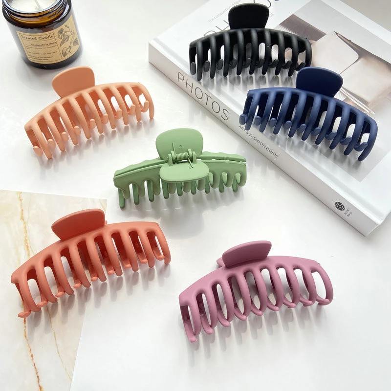 Fashion Solid Color Claw Clip Large Barrette Crab Hair Claws Bath Clip Ponytail Clip For Women Girls Hair Accessories Gift