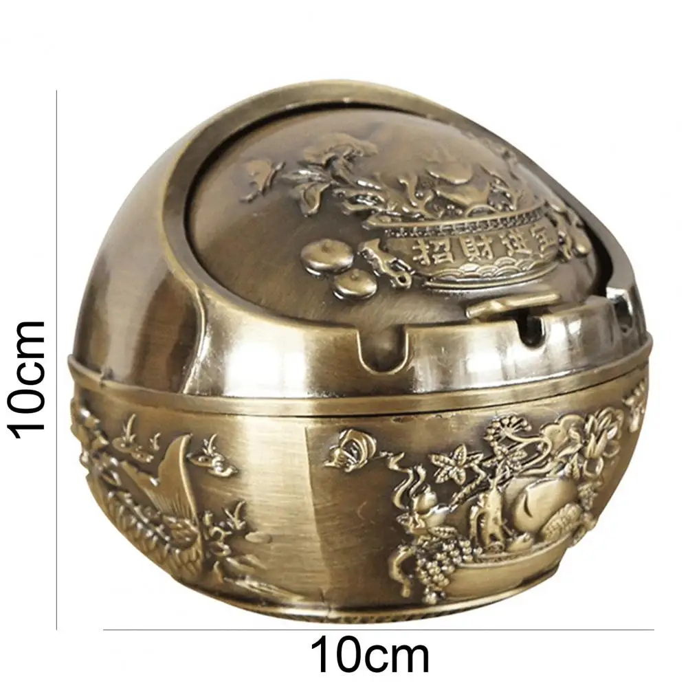 Creative Retro Ashtray Metal Windproof Anti-fall Multifunctional