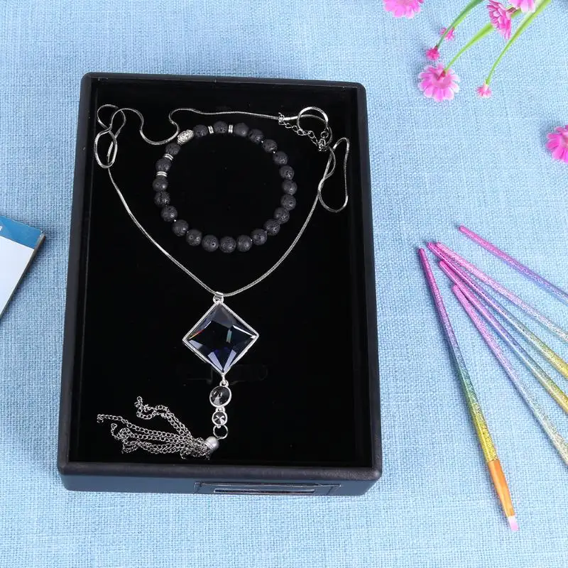 

Portable Jewelry Box Earrings Bracelet Necklace Leather Cosmetic Organizer PU Leather Storage Box